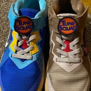 Kids basketball sneakers Nike authentic used but condition